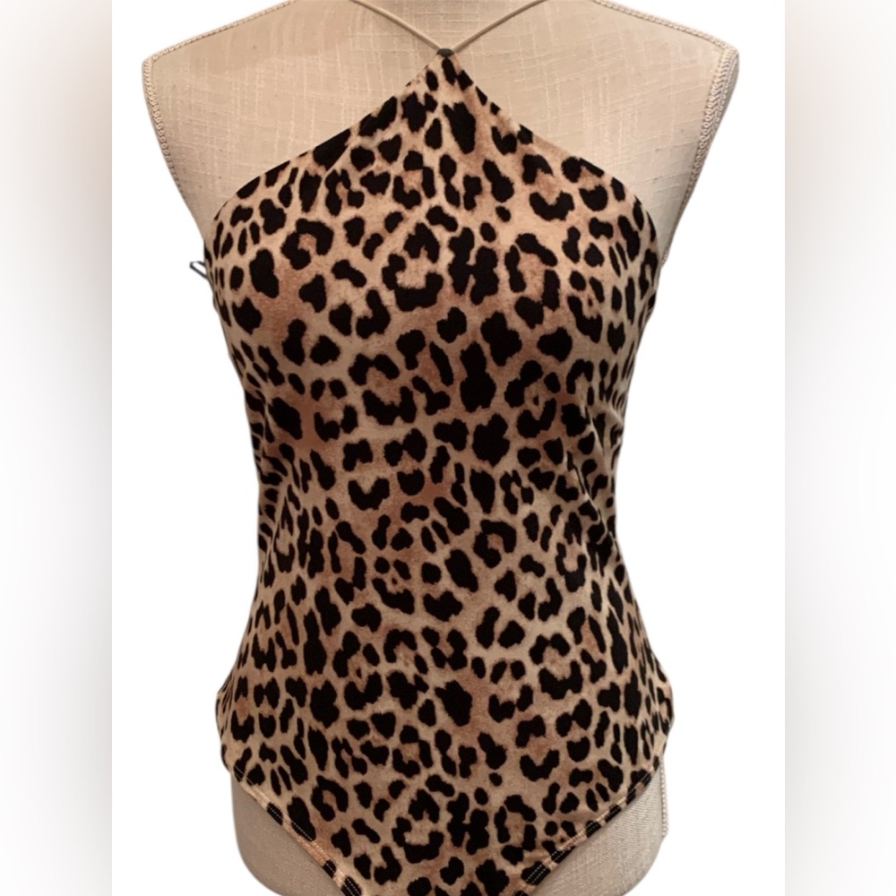 H&M🩷SEXY CHEETAH H&M BODYSUIT. NWT. EXCELLENT CONDITION.